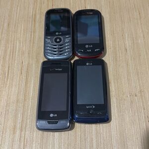 Lot Of 4 Vintage LG Flip Phones “UNTESTED” No Chargers Verizon Sprint,Read Info